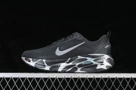 Picture of Nike Vomero 18 _SKUfw22225844579837116fw